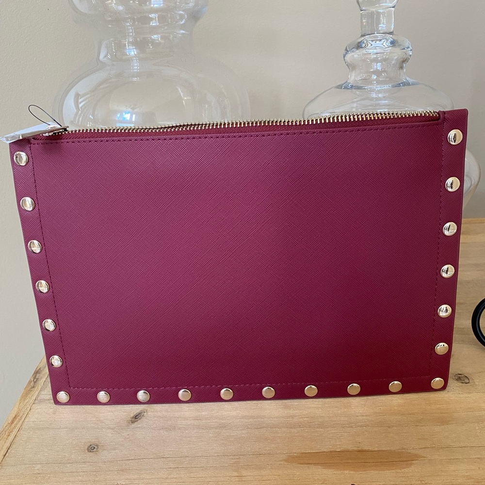 White House Black Market Wristlet - Picture 2 of 6